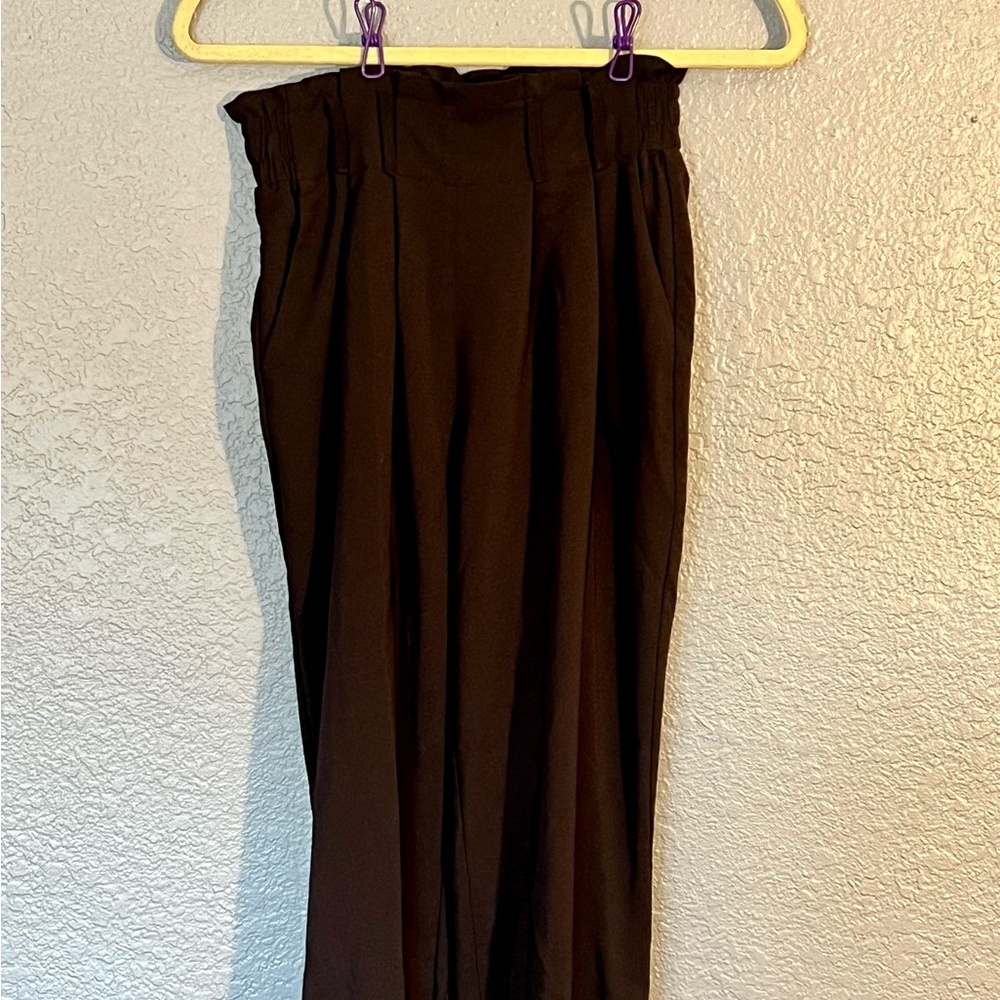 Woman’s Black Small Paper Bag Pants Size Small by Grace Karin